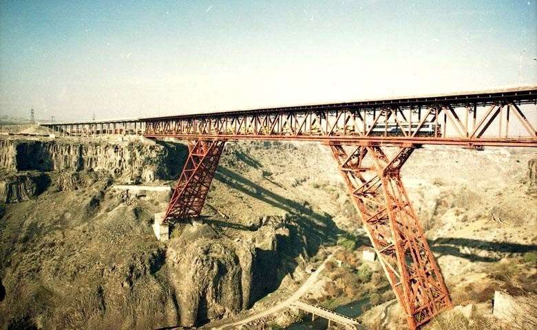 26-ամյա քաղաքացին նետվել է Նոր Հաճնի կամրջից