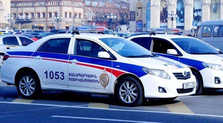 Երկու տասնյակից ավելի վարորդներից 5-20 հազար դրամ կաշառք ստանալու կասկածանքով ՃՈ տեսուչներ են ձերբակալվել