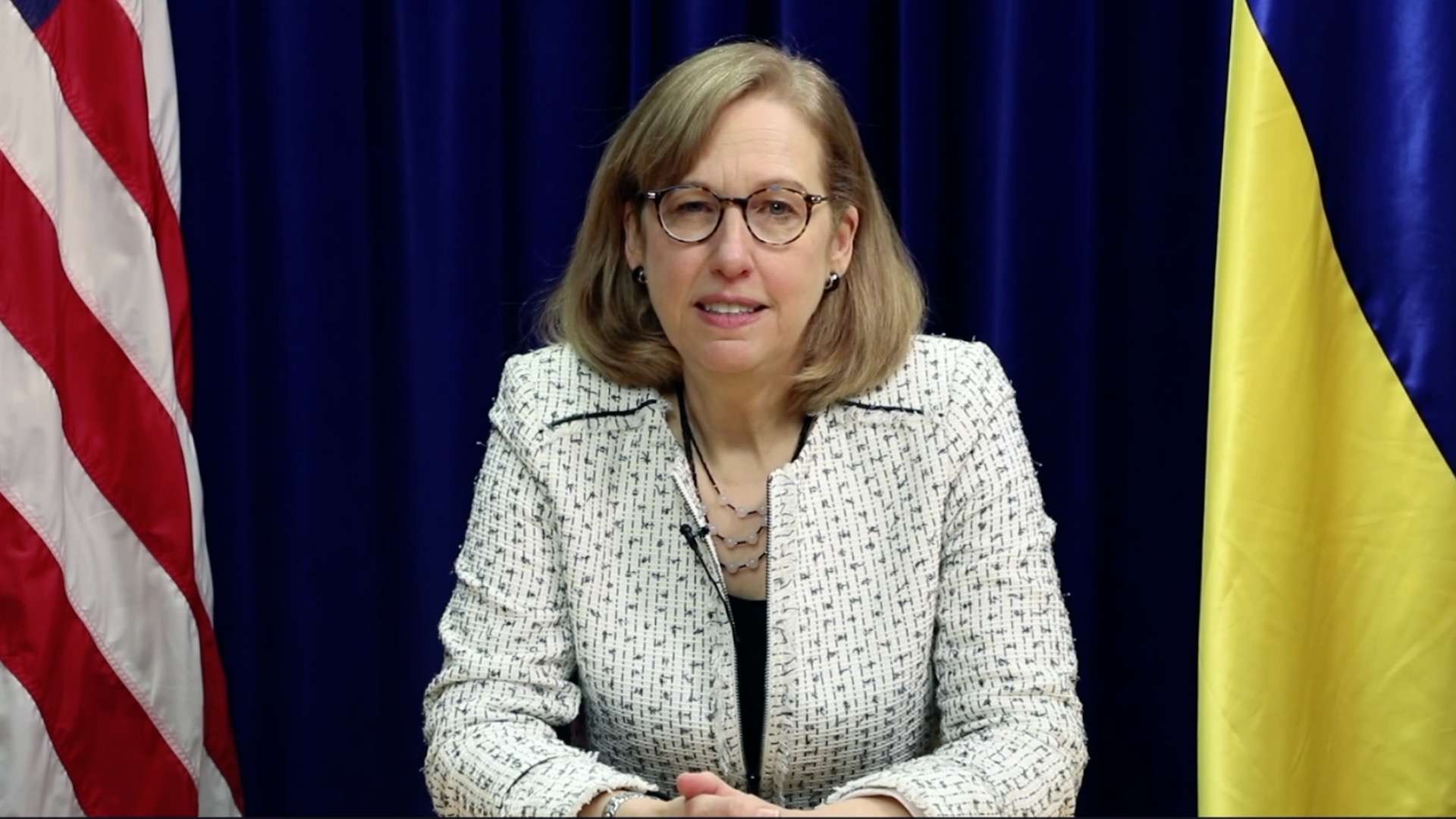 Известно, кто заменит посла США в Армении Линн Трейси