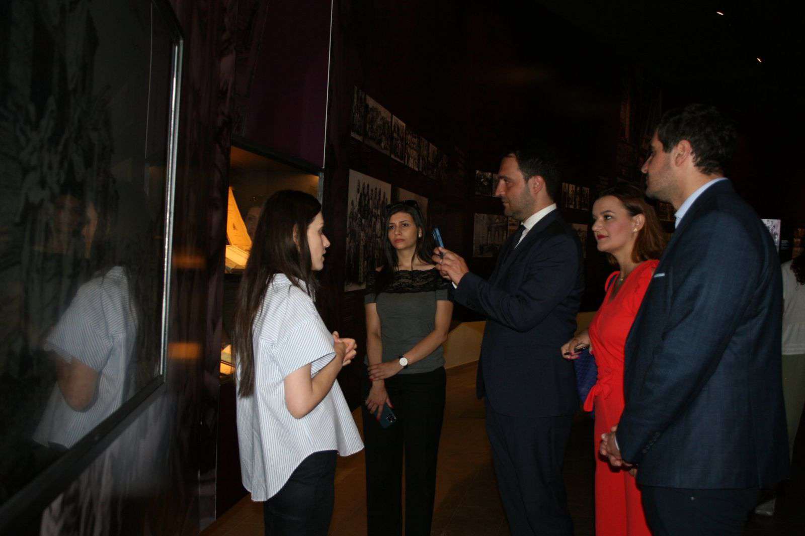 Греческие депутаты посетили Мемориал памяти жертв Геноцида армян