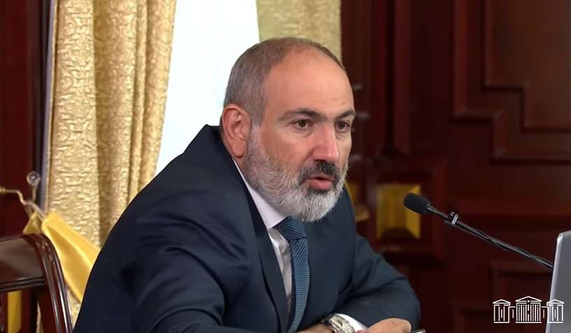 What was reported to the Prime Minister regarding the desertion? Nikol Pashinyan published no