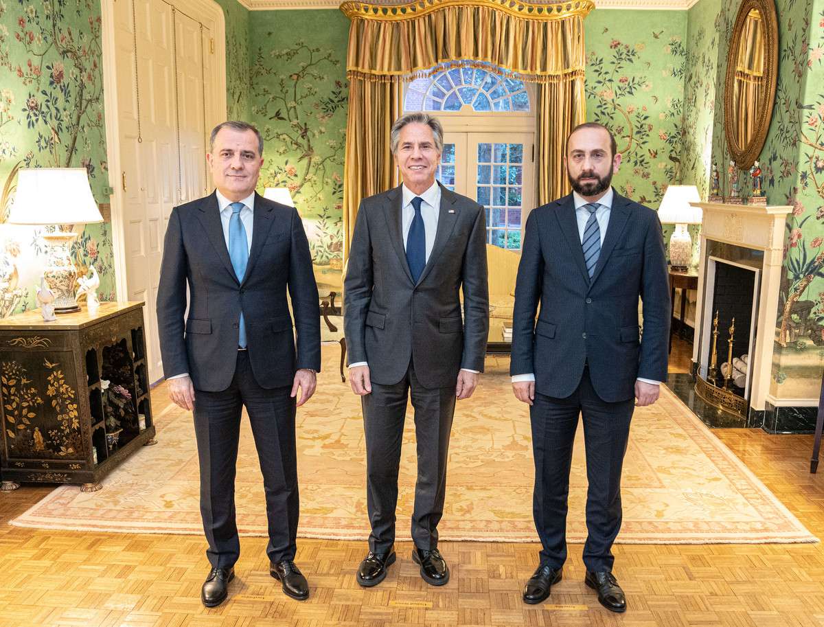 Известно, когда встретятся Арарат Мирзоян и Энтони Блинкен