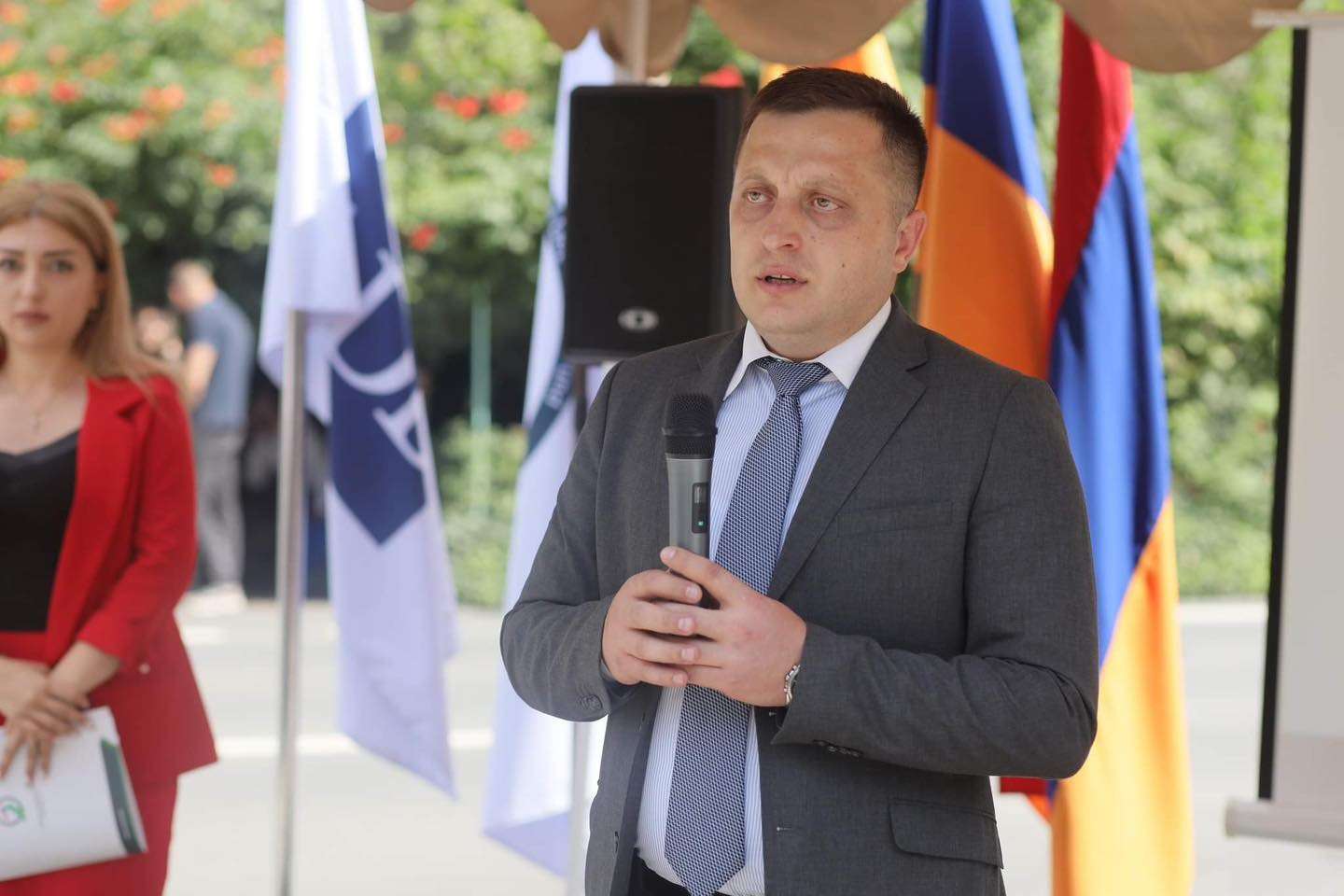 Ճանապարհային դեպարտամենտի տնօրենը ազատման դիմում է ներկայացրել