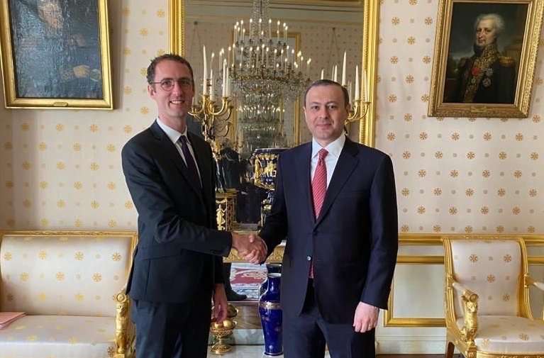 Секретарь Совета Безопасности встретился с дипломатическим советником министра вооруженных сил Франции