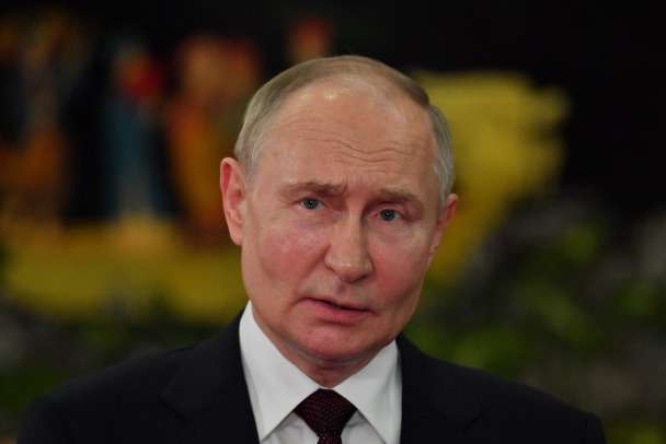 Путин потребовал возобновить производство ракет