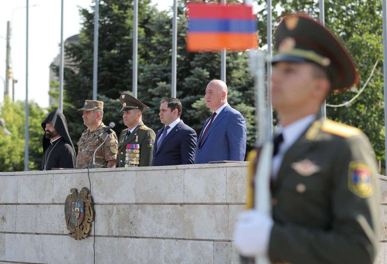 Ռազմական համալսարանը վերածվում է ակադեմիայի. Սուրեն Պապիկյան