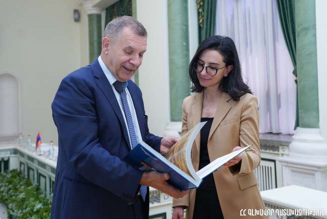 Աննա Վարդապետյանն ընդունել է Խորվաթիայի դատախազին