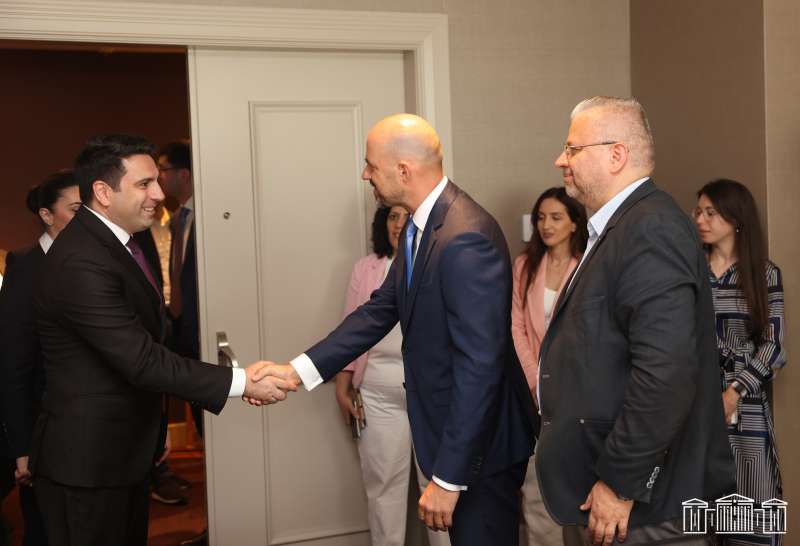 "Azerbaijan always rejects all efforts aimed at peace;" Alain Simonyan