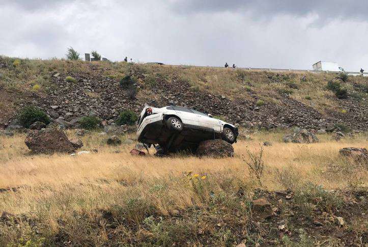 Մեքենան ընկել է ձորը․ տուժածների թվում է 10-ամյա երեխա