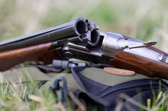 Гражданин случайно ранил соседского 8-летнего мальчика