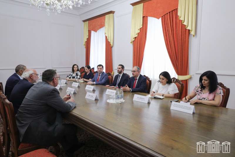 Ruben Rubinyan met with senior officials of the CE