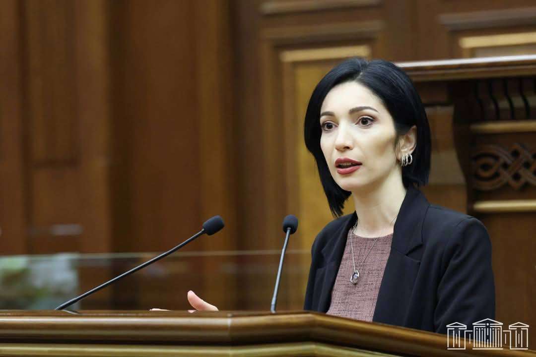 Հայտնվեցի դեպի իրար վրա գնացող տղամարդկանց խմբերի արանքում. Թագուհի Ղազարյան (ՏԵՍԱՆՅՈՒԹ)