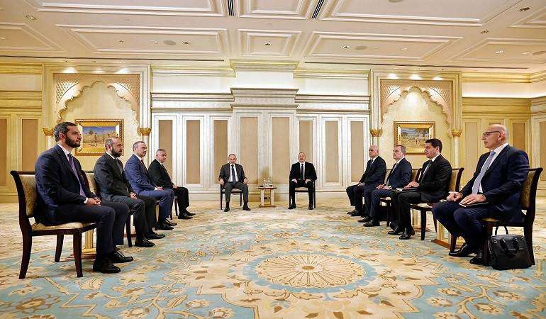 What Pashinyan and Aliyev discussed. The Foreign Ministry details