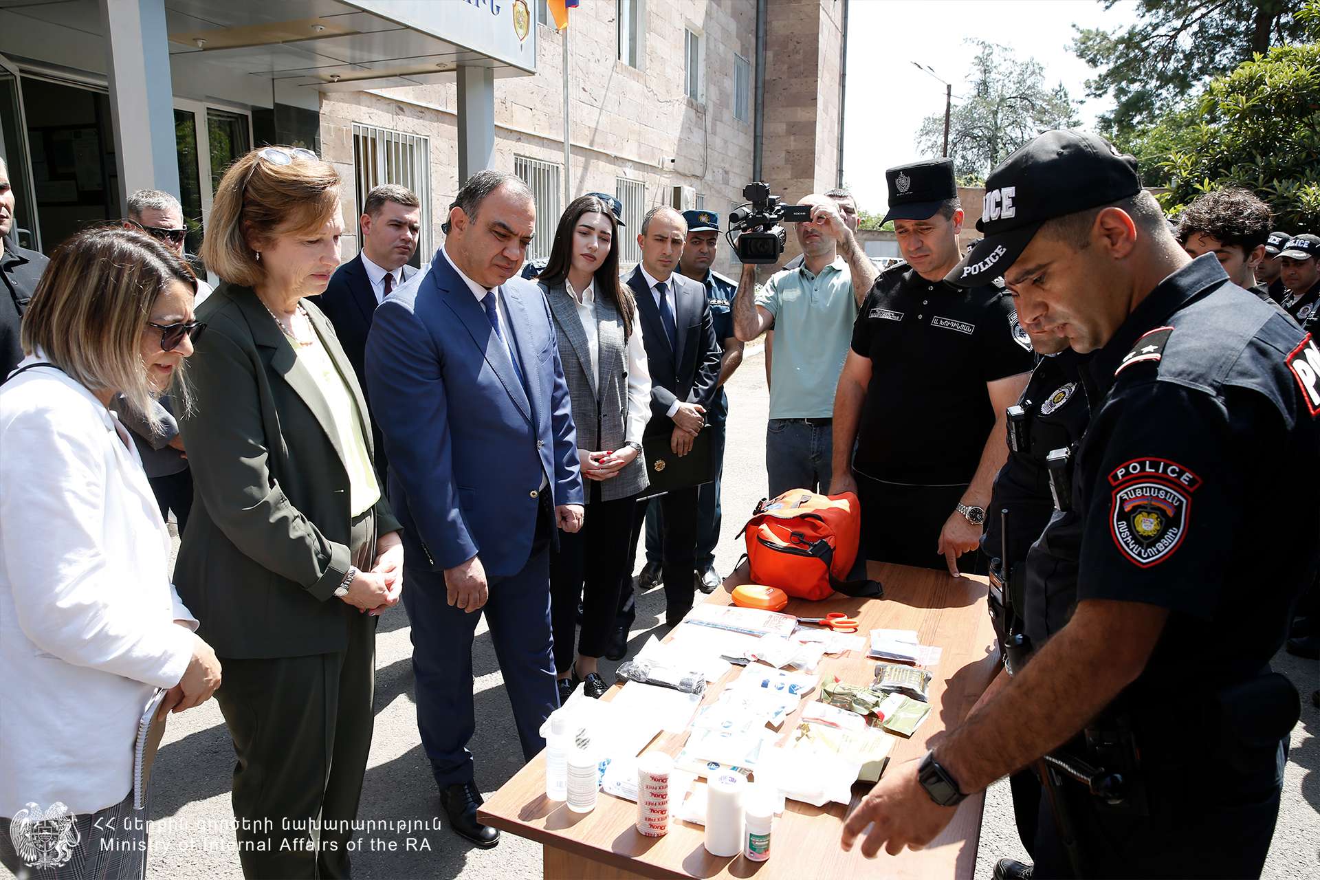 The Minister of Internal Affairs and the US Ambassador to Armenia visited the Syunik battalion.