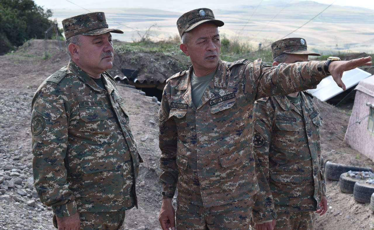Գեներալ-մայոր Աշոտ Զաքարյանը շրջայց է կատարել սահմանագոտիներում