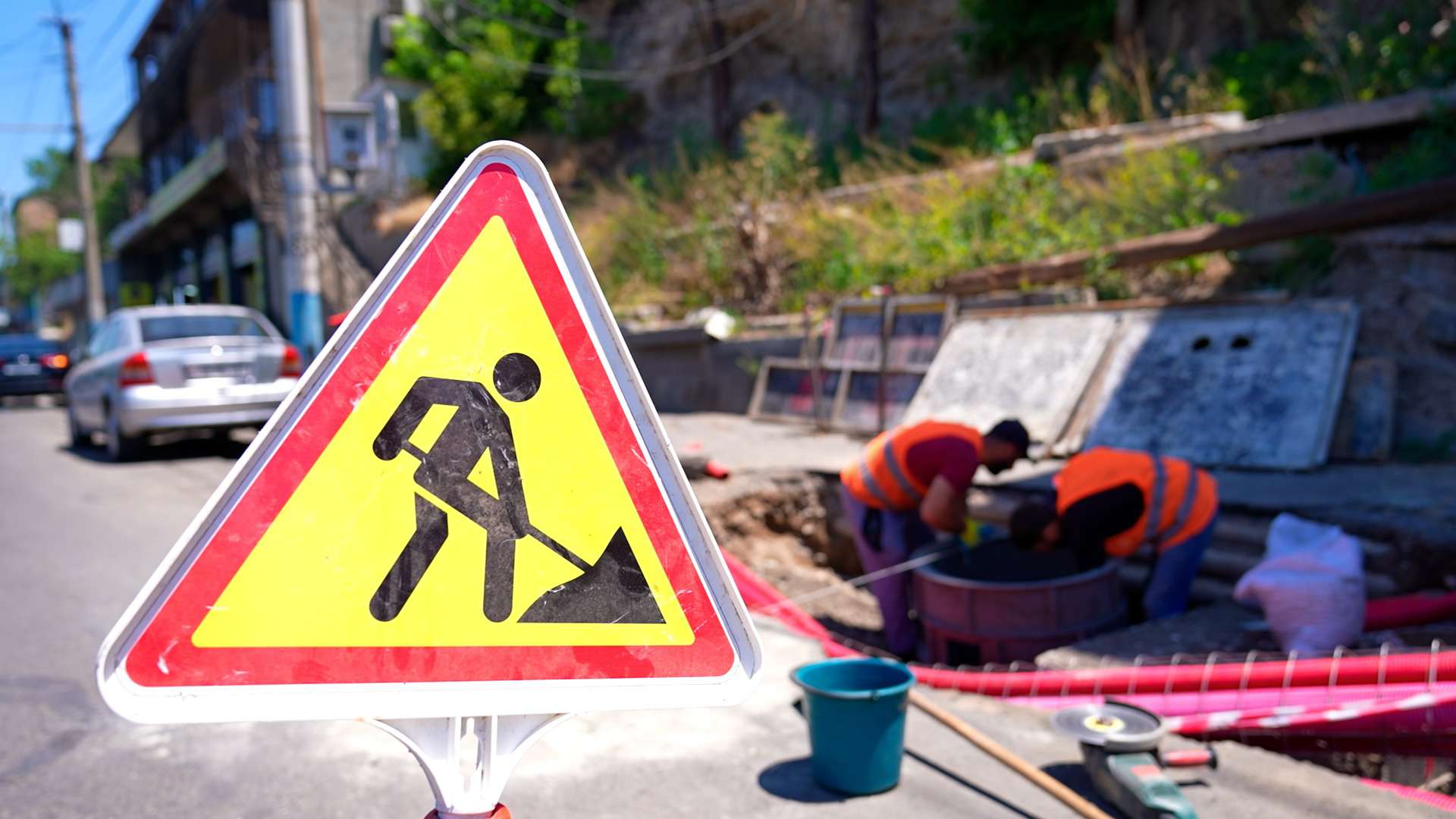 Երևանյան 28 փողոցներում «Երքաղլույս»-ի հենասյուներով անցնող հաղորդալարեր այլևս չեն լինի