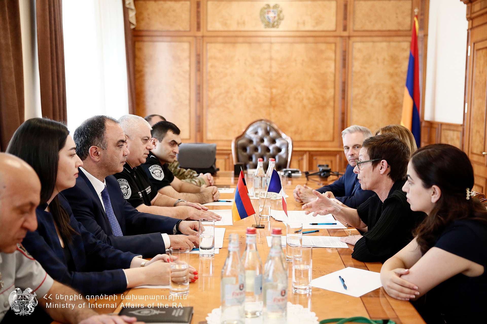 Technical support to the police; the Minister of Internal Affairs received the French Ambassador