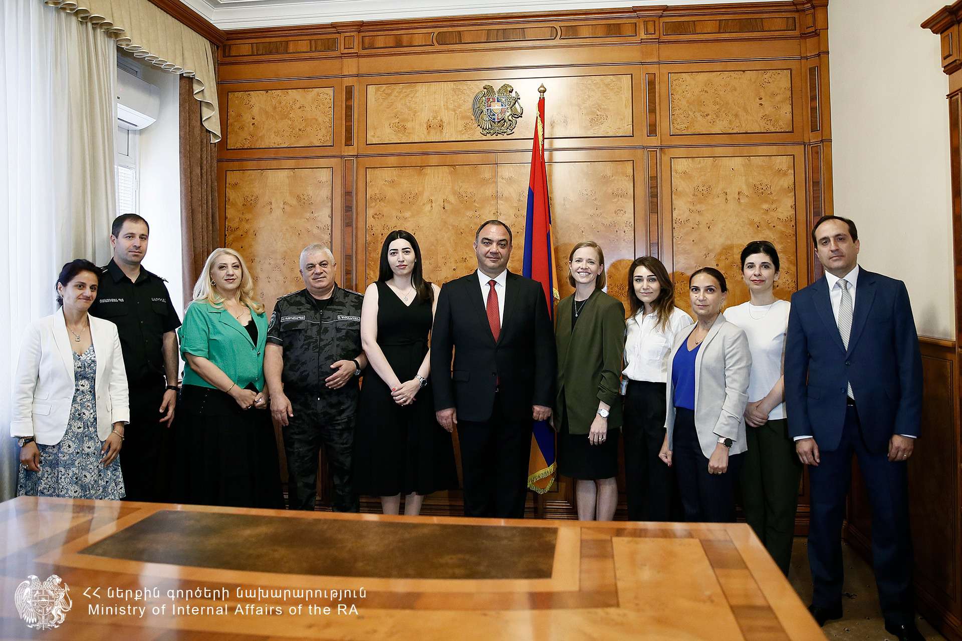 ՆԳ նախարարը պարգևատրել է ոստիկանության բարեփոխումների աշխատանքային խմբի անդամներին