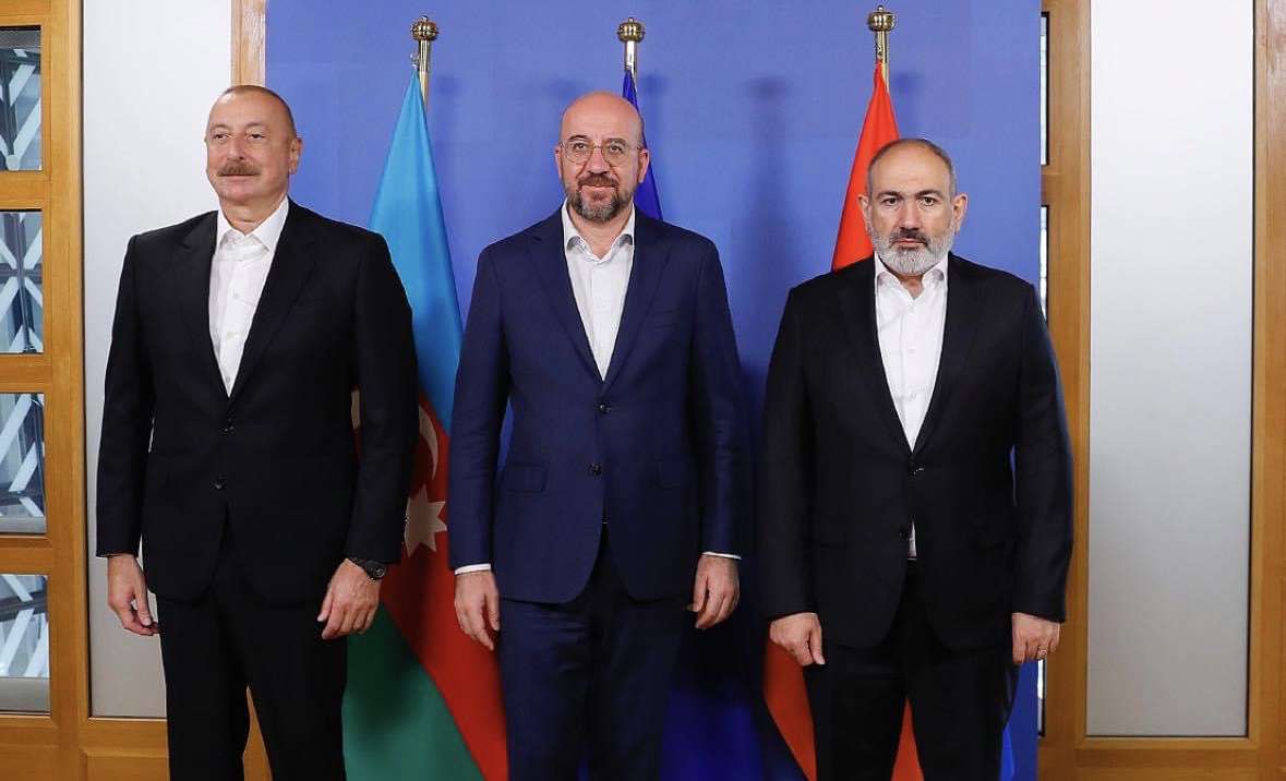 «Ողջունում ենք մարդասիրական բեռների միաժամանակյա անցումը Լաչինի և Աղդամի ճանապարհներով». Միշել