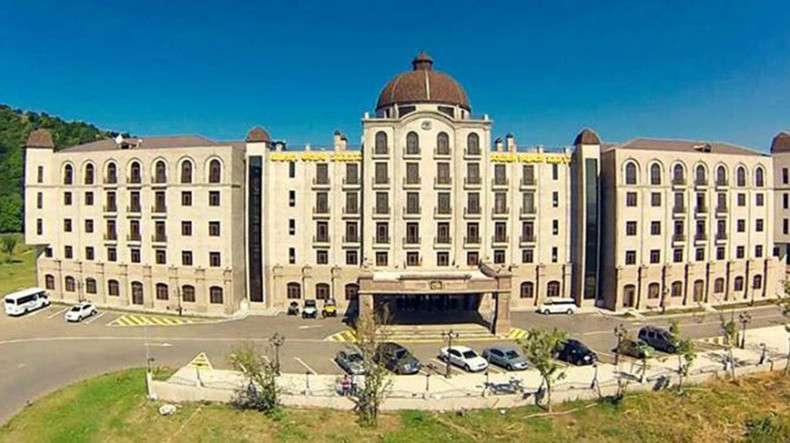 «Փաստ». Ի՞նչ ճակատագիր կունենա «Գոլդեն փելես» հյուրանոցը