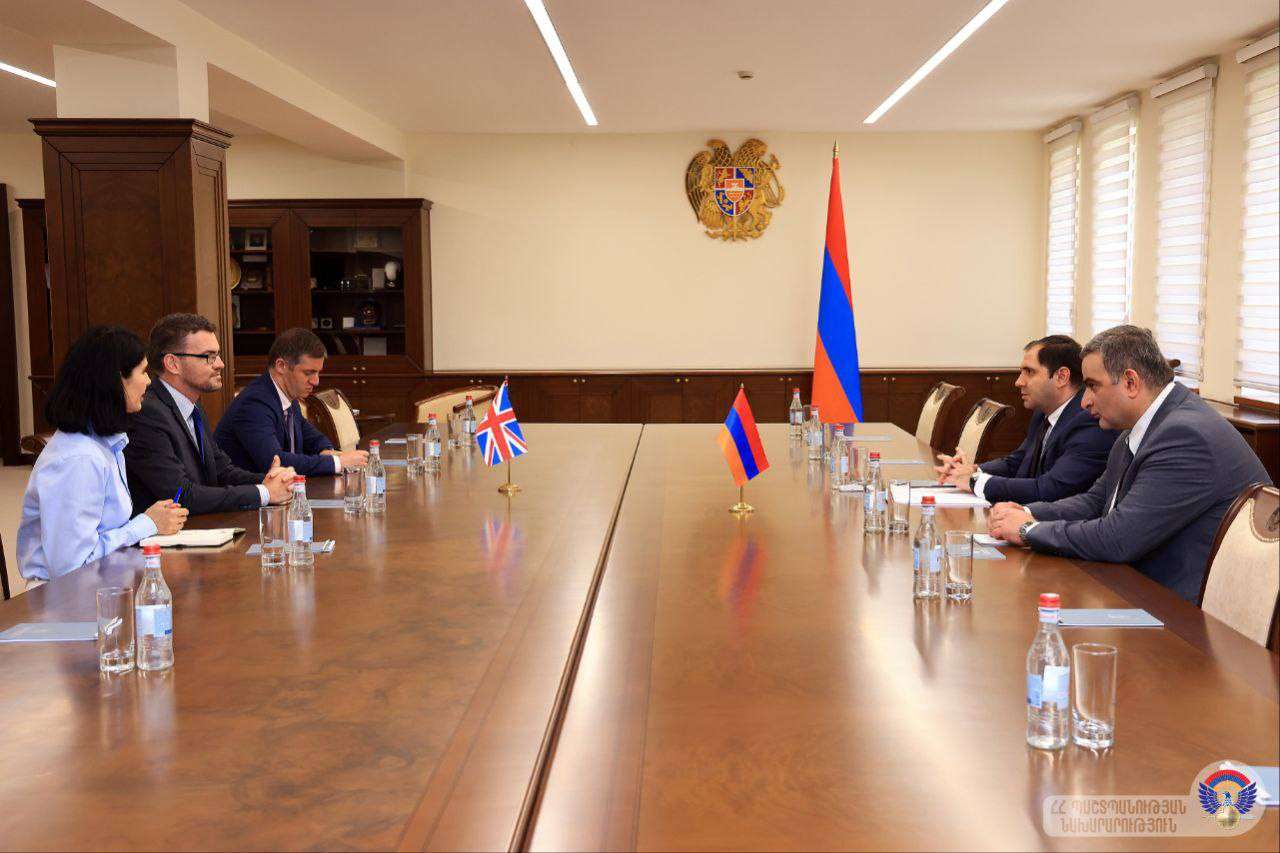 Several issues related to regional security were discussed
