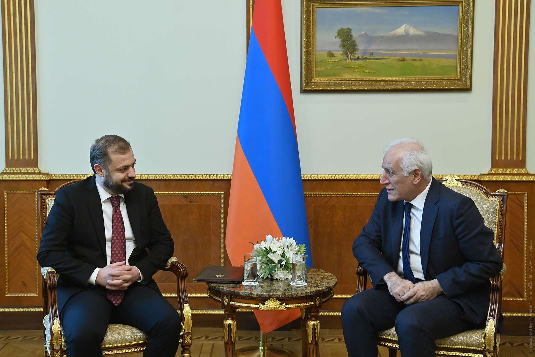 «Բարդ ու կարևոր գերատեսչություն եք ղեկավարելու»․ Խաչատուրյանը՝ Պապոյանին
