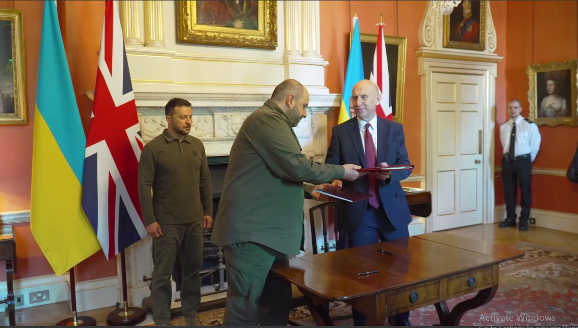 Ukraine and the UK have signed a military-industrial support agreement