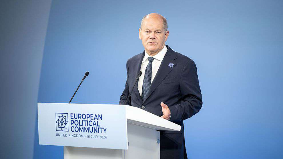 "This year, it would be important if Armenia and Azerbaijan took bold steps." Scholz
