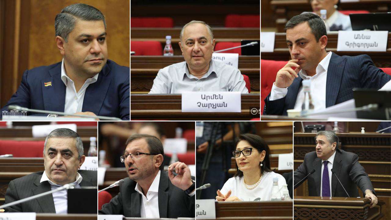 Сколько денег было удержано с депутатов за отсутствие на заседаниях НС?