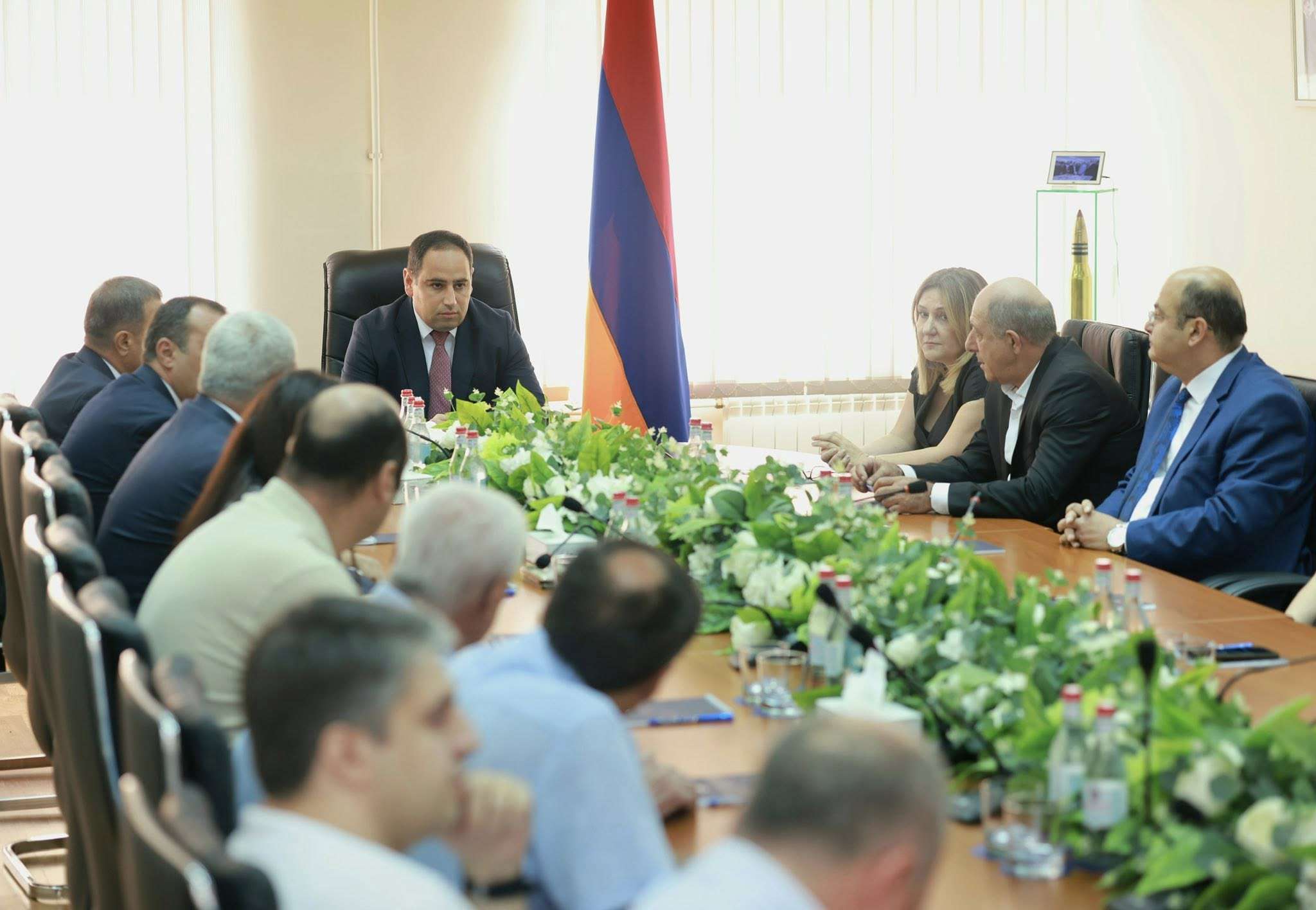Խուդաթյանը ներկայացրել է «Երևանի ՋԷԿ»-ի նոր տնօրենին