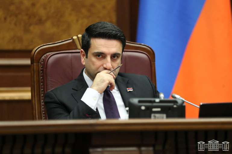 Ален Симонян: «Хватит критиковать всё подряд»