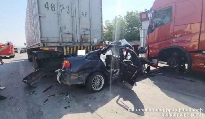 Авария на трассе Ереван-Мегри., есть жертва (фото)