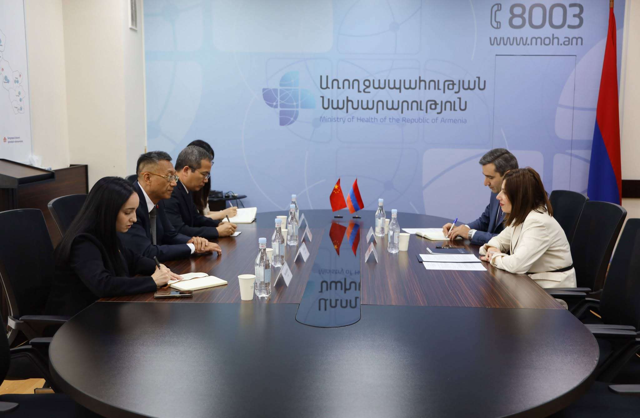 Ավանեսյանն ընդունել է Չինաստանի դեսպանին