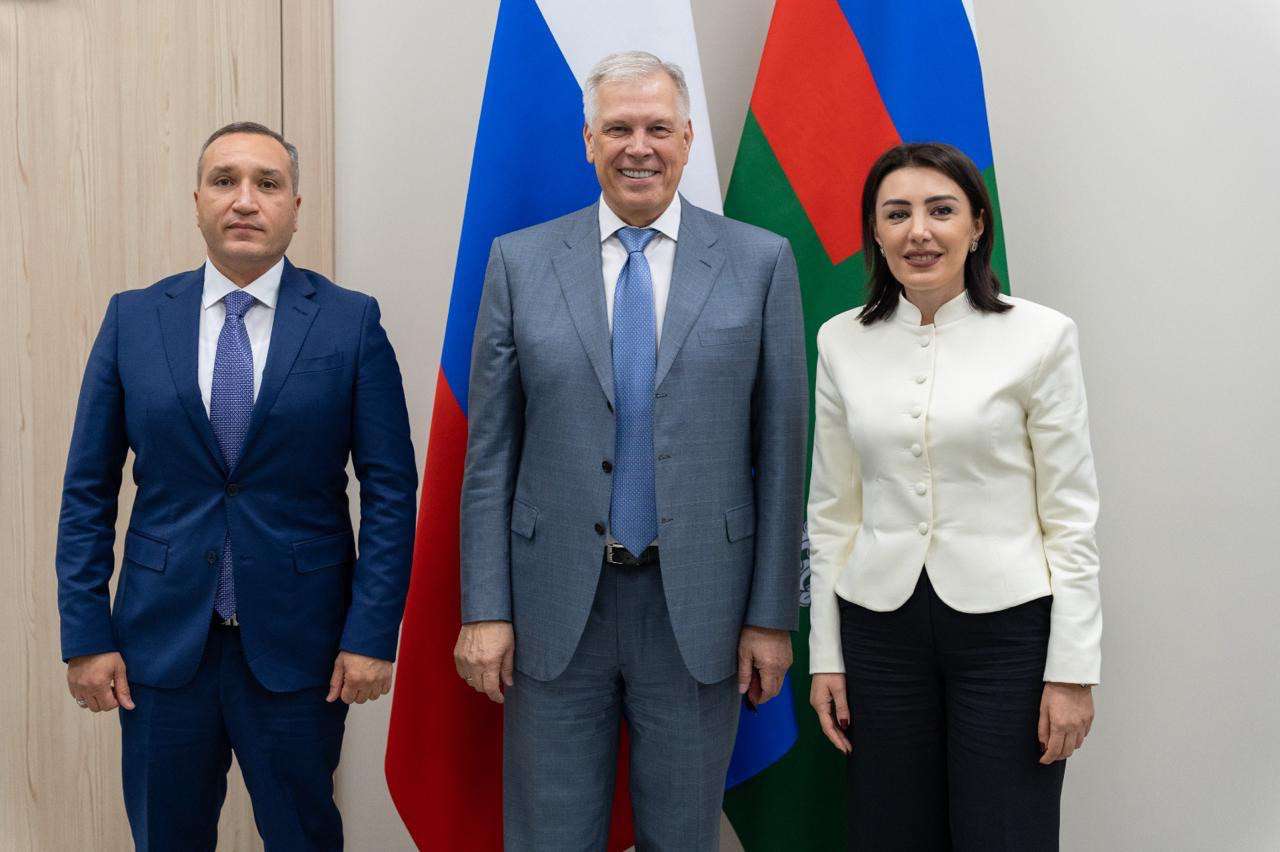 ՍԱՏՄ-ի ու Ռոսսելխոզնադզորի ղեկավարները քննարկել են ծաղիկների մատակարարումների հարցը