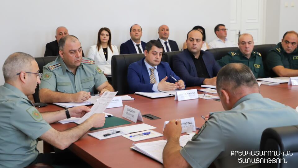 Անդրադարձել են կալանավայրերում ինքնասպանության փորձերին ու ինքնավնասման եղանակներին