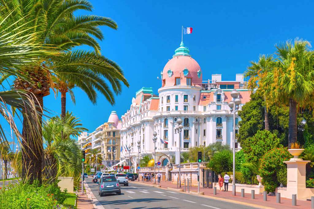 Where to vacation in France?