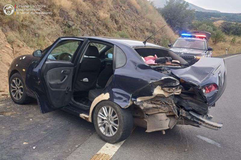 Երևան-Մեղրի ճանապարհին մեքենաներ են բախվել, կա տուժած