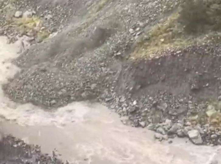 Լարսը փակ է․ տեղի է ունեցել սողանք