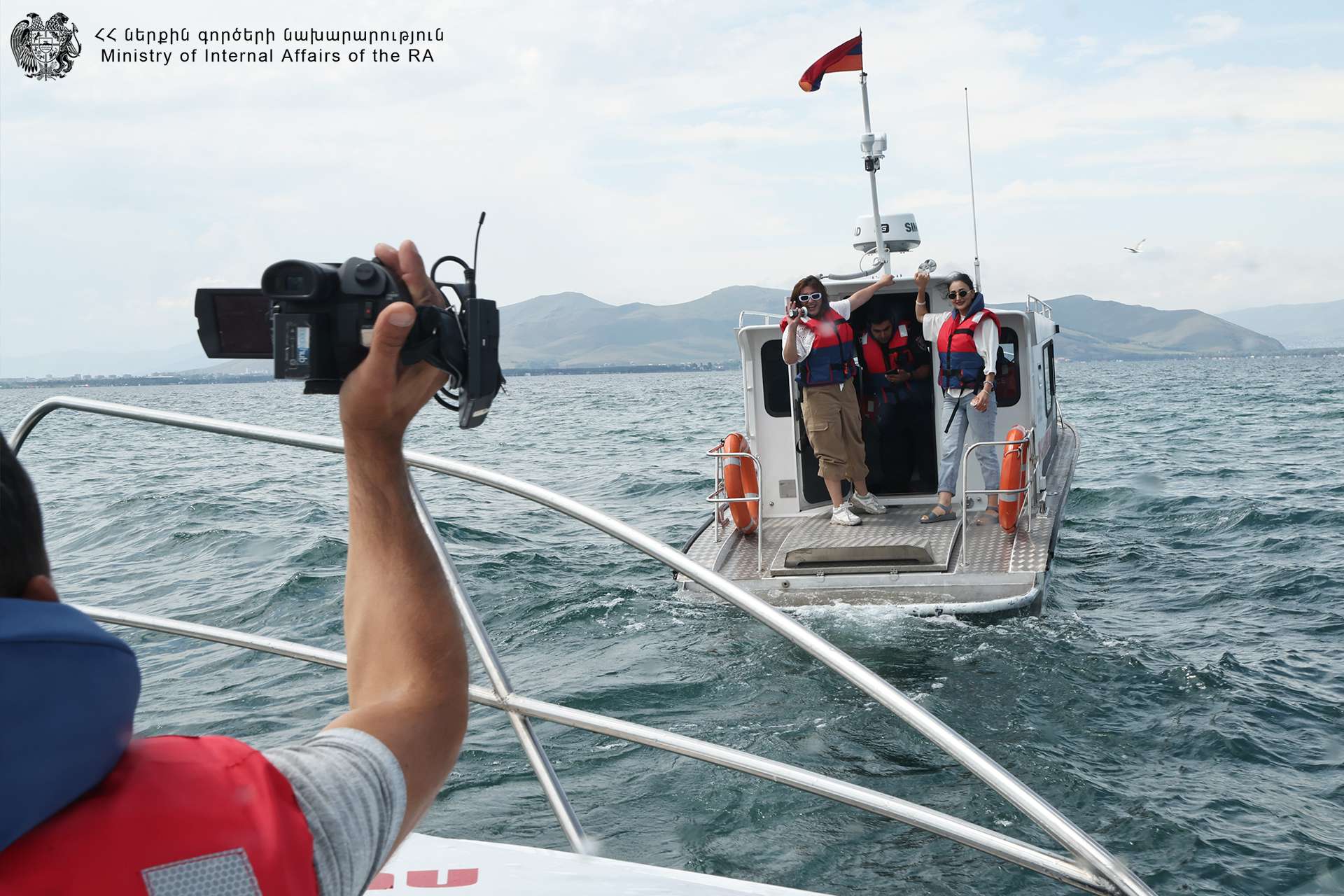 Ջրային պարեկներն ու փրկարարները Սևանա լճում շրջայց են անցկացրել լրագրողների համար