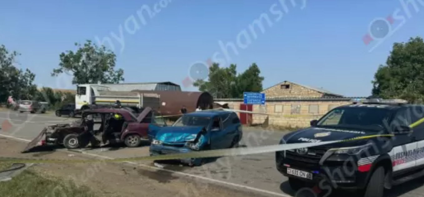 Տավուշի մարզում բախվել են Opel-ը և ՎԱԶ 21-07-ը․ ընտանիքի 7 անդամներ տեղափոխվել են հիվանդանոց