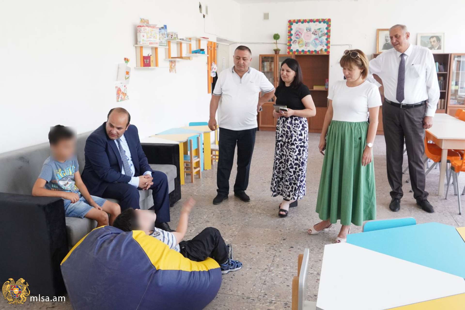 Նարեկ Մկրտչյանն այցելել է Երևանի երեխայի և ընտանիքի աջակցության կենտրոն
