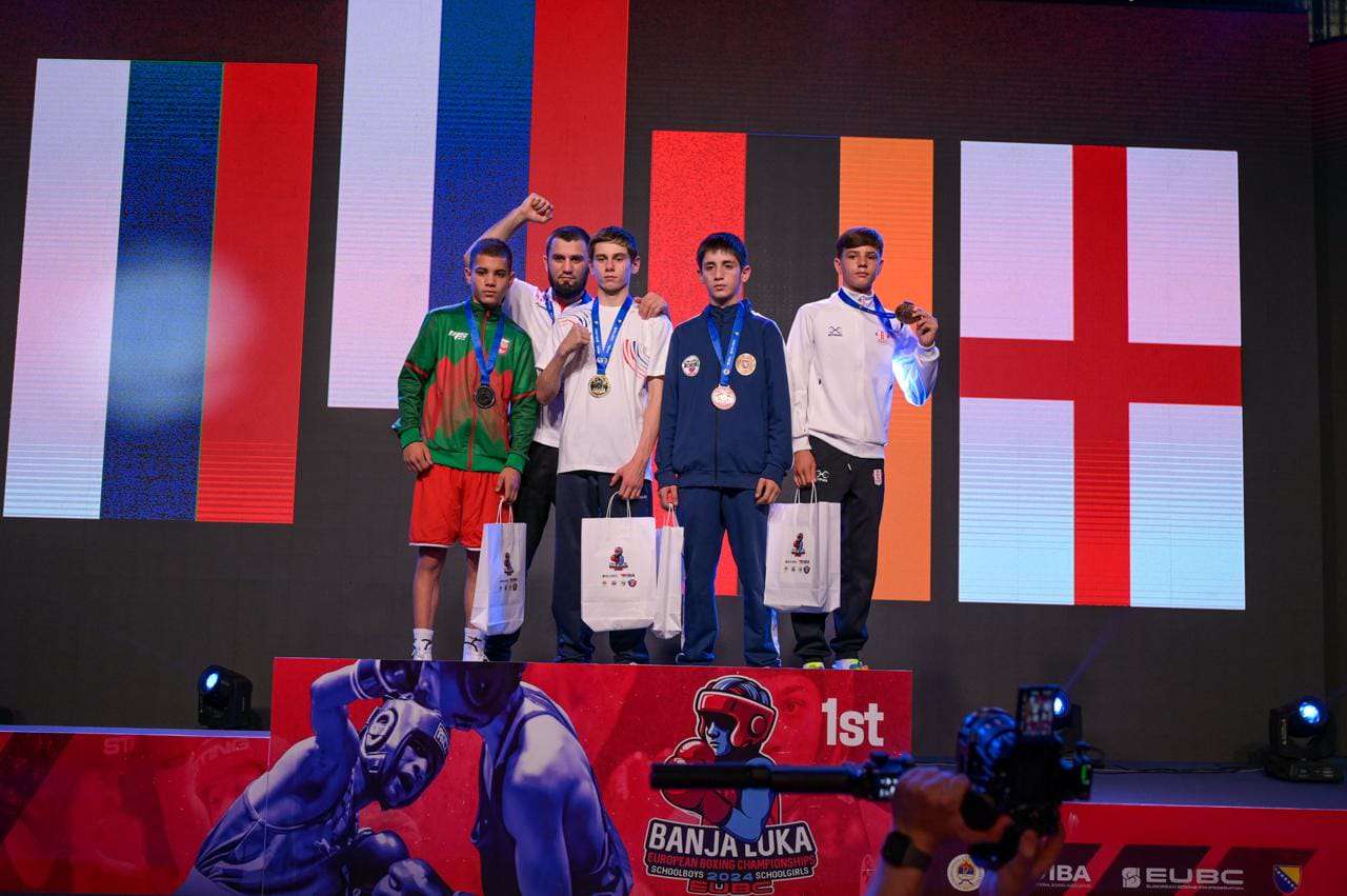 Բռնցքամարտի պատանեկան հավաքականը ԵԱ-ից կվերադառնա 2 ոսկե և 6 բրոնզե մեդալով