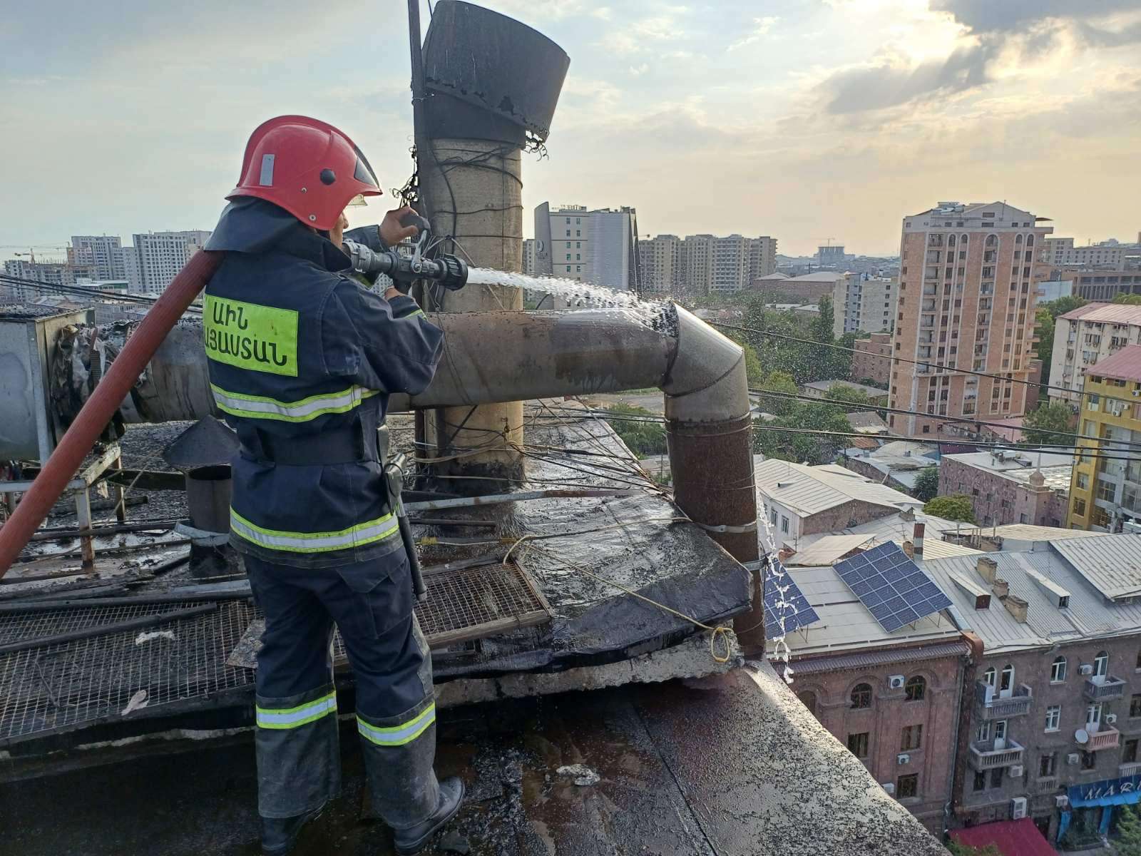 Պանդոկի ծխատարում հրդեհ է բռնկվել