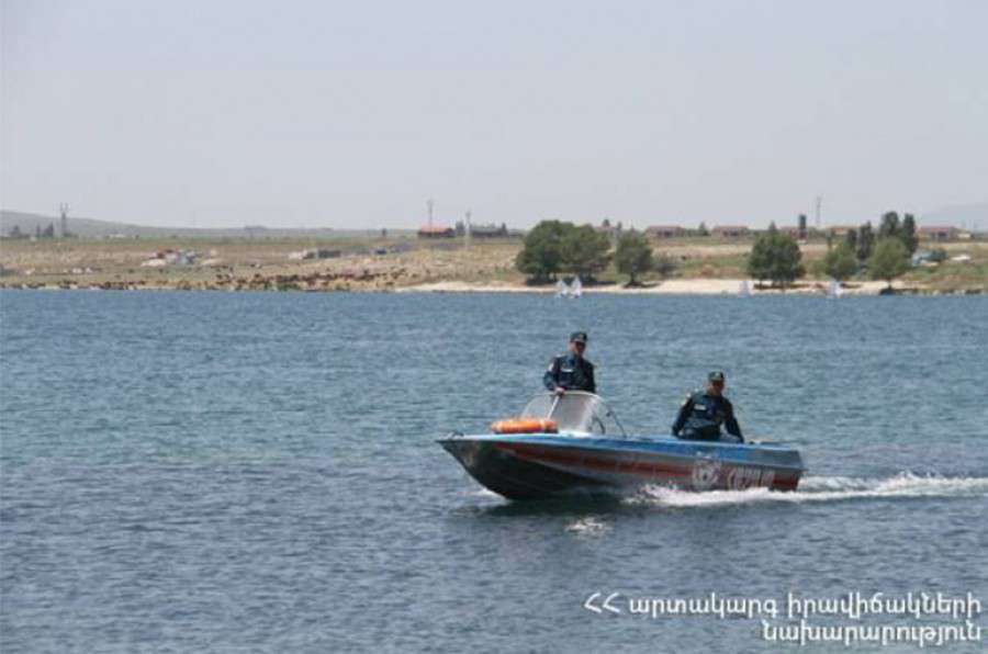 Սևանում ՌԴ քաղաքացիները հեծանվանավակով շրջվել են