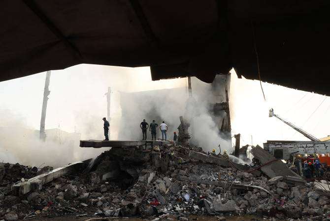 Еще одно тело спасатели вынесли из-под развалин торгового центра «Сурмалу». Число погибших на данный момент 7