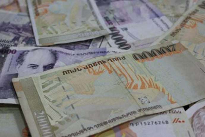 Ախուրյանում կեղծել են ստորագրությունն ու յուրացրել թոշակը