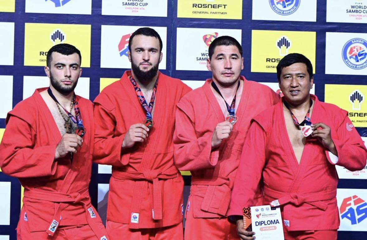 Արման Ավանեսյանը՝ սամբոյի աշխարհի գավաթի խաղարկության արծաթե մեդալակիր