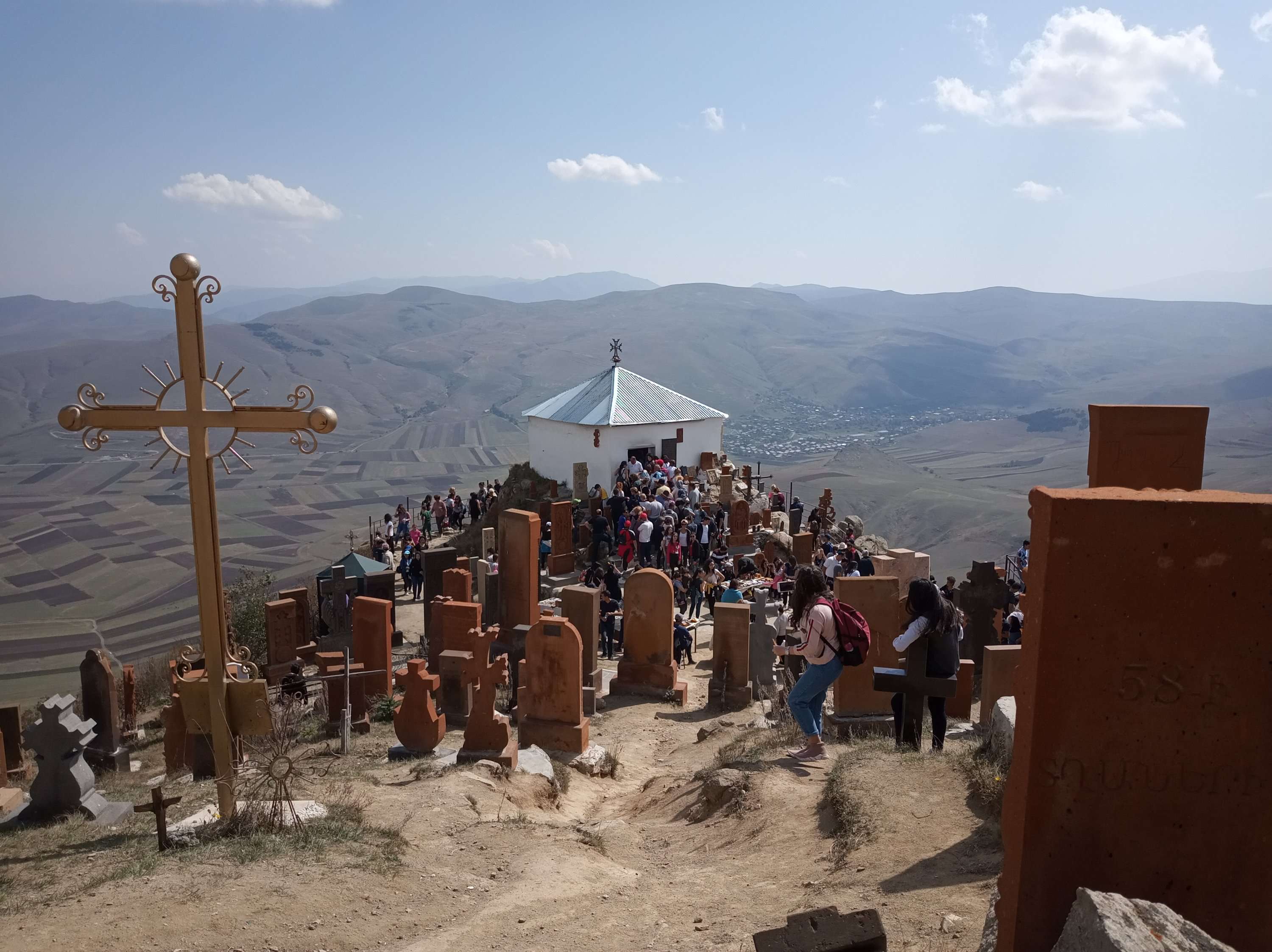 «Սուրբ Հովհաննես» կոչվող մատուռի մոտակայքում քաղաքացին ընկել և կոտրել է ոտքը