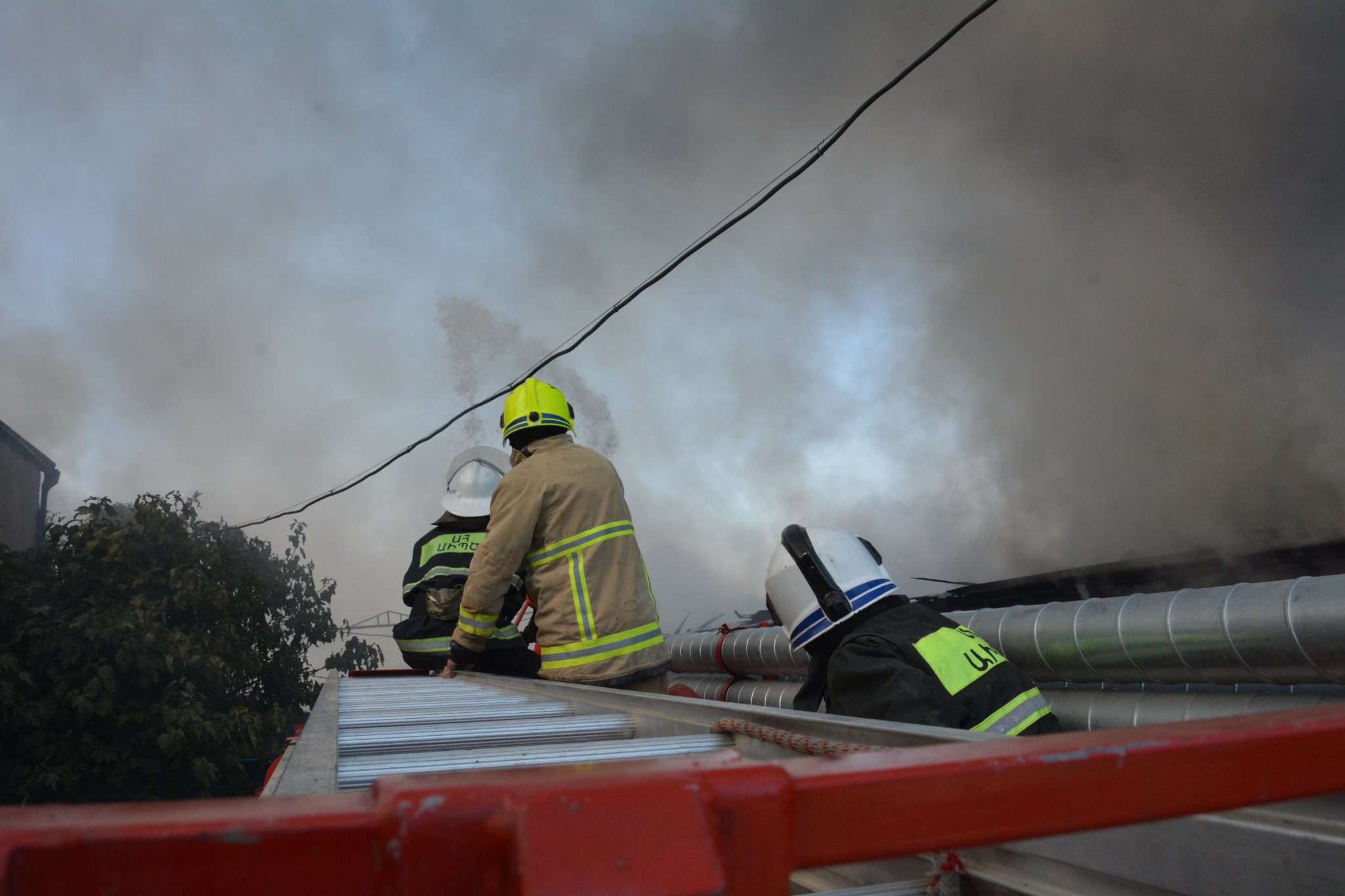 The fire at the oxygen equipment workshop in Stepanakert (PHOTOS)