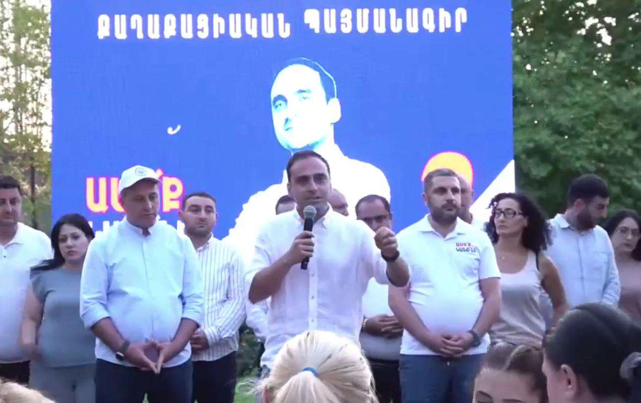 "Next year we will start the construction of Ajapnyak metro station." Tigran Avinyan